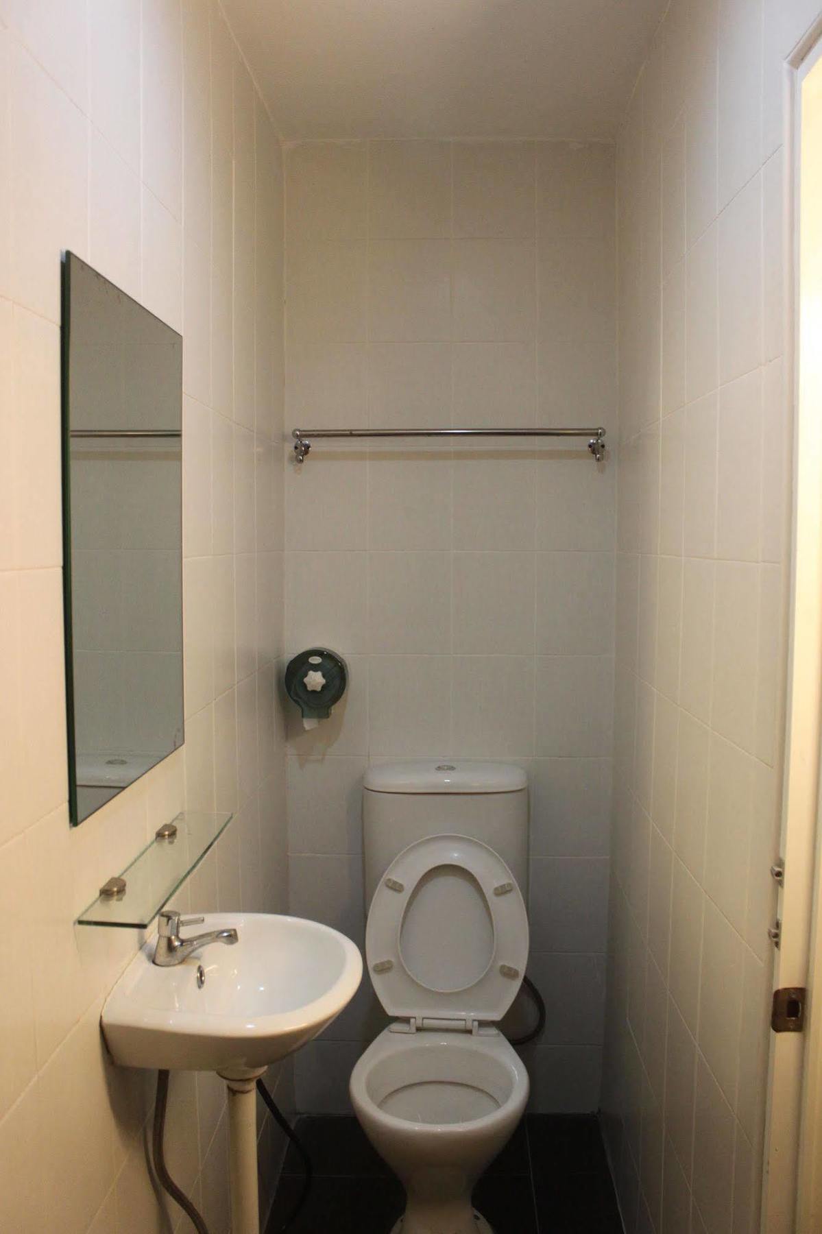 Apple 1 Hotel Budget Gelugor Ngoại thất bức ảnh